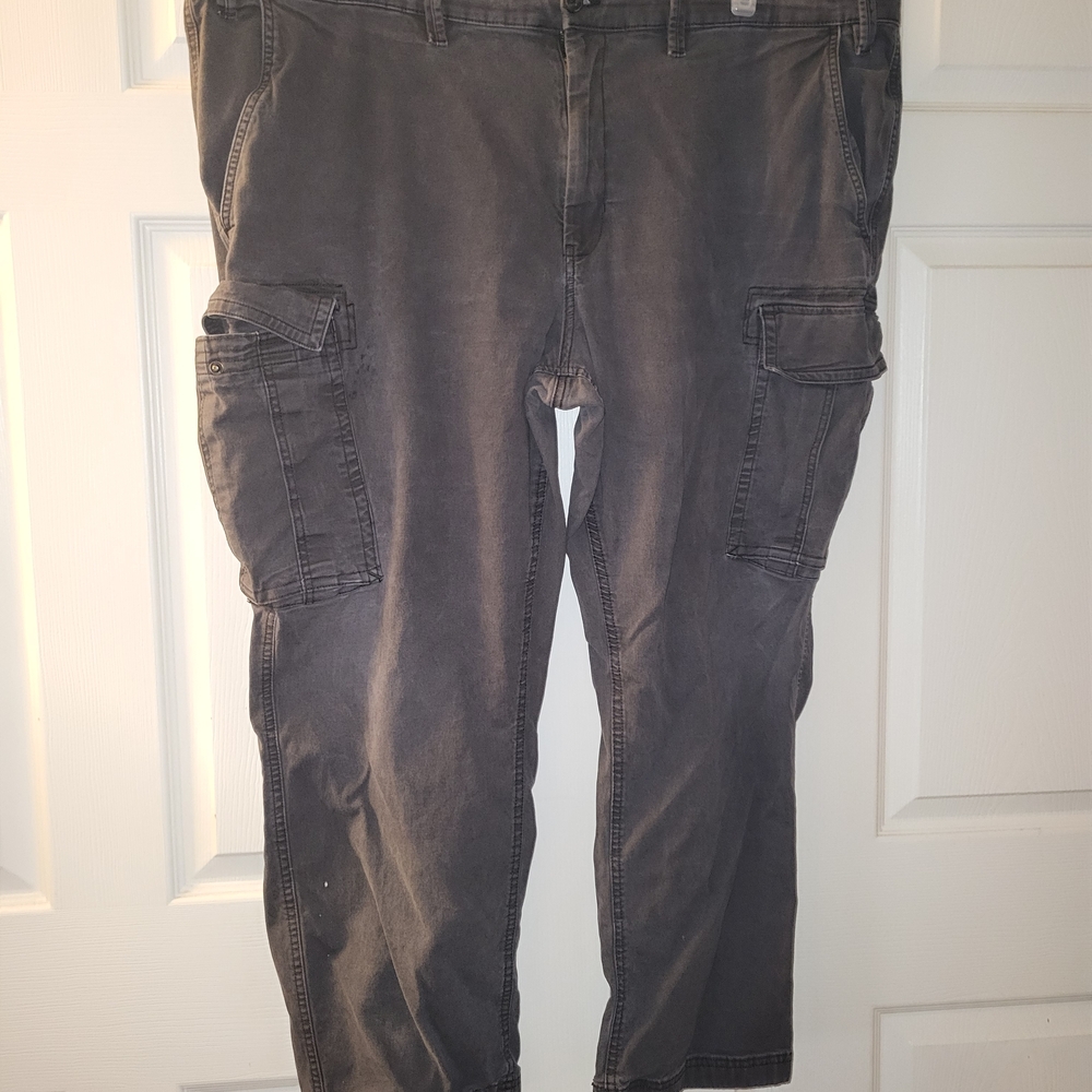The Foundry Supply Co Gray Cargo Pants Utility Style